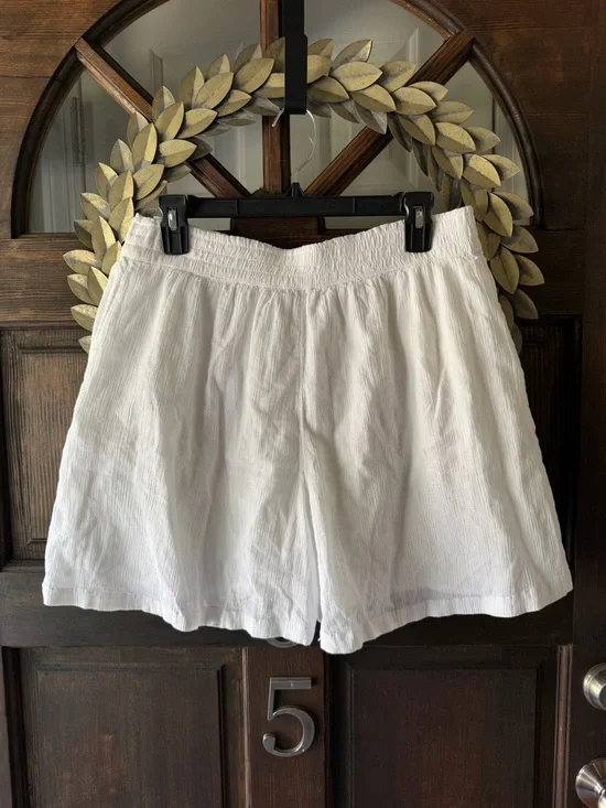 Abound White High-Waist Lightweight Summer Shorts - Picture 4 of 6